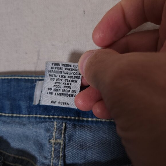 Monroe & Main Floral Embroidered Slim Leg Blue Jeans Womens Size 8 Boho Western - Picture 11 of 16